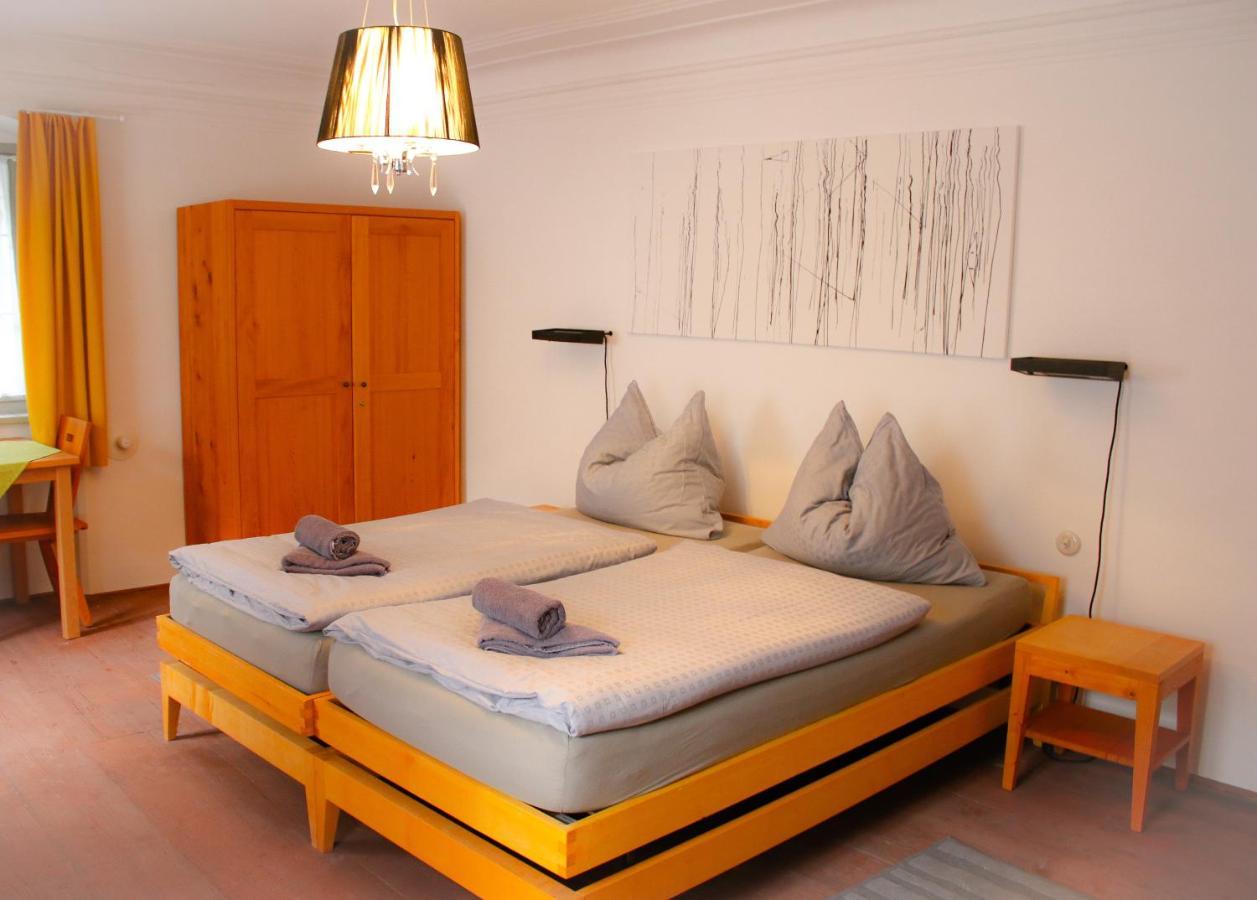 Bed and Breakfast Schwarzes Haus Ybbsitz Exterior foto